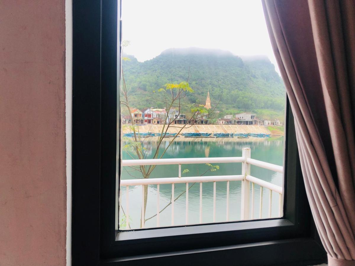 Carambola Bungalow Фонг Нха Екстериор снимка