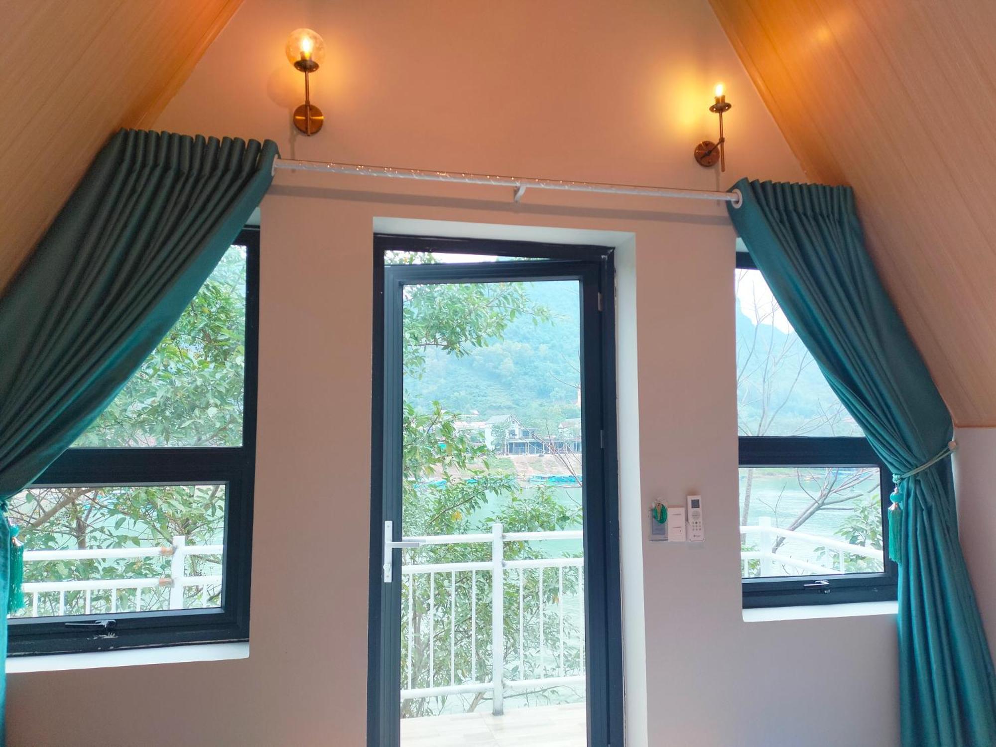 Carambola Bungalow Фонг Нха Екстериор снимка