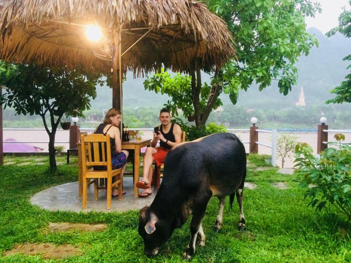 Carambola Bungalow Фонг Нха Екстериор снимка